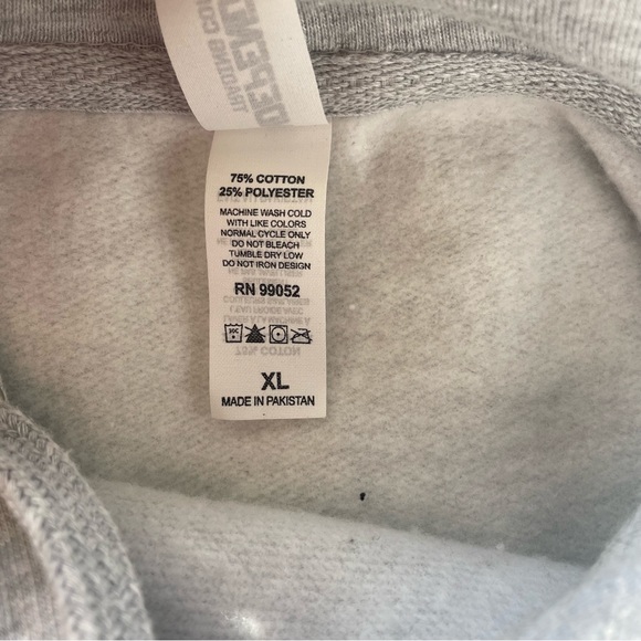 The First Lab | Kobe 81 Points Gray Pullover Hoodie - Picture 6 of 6